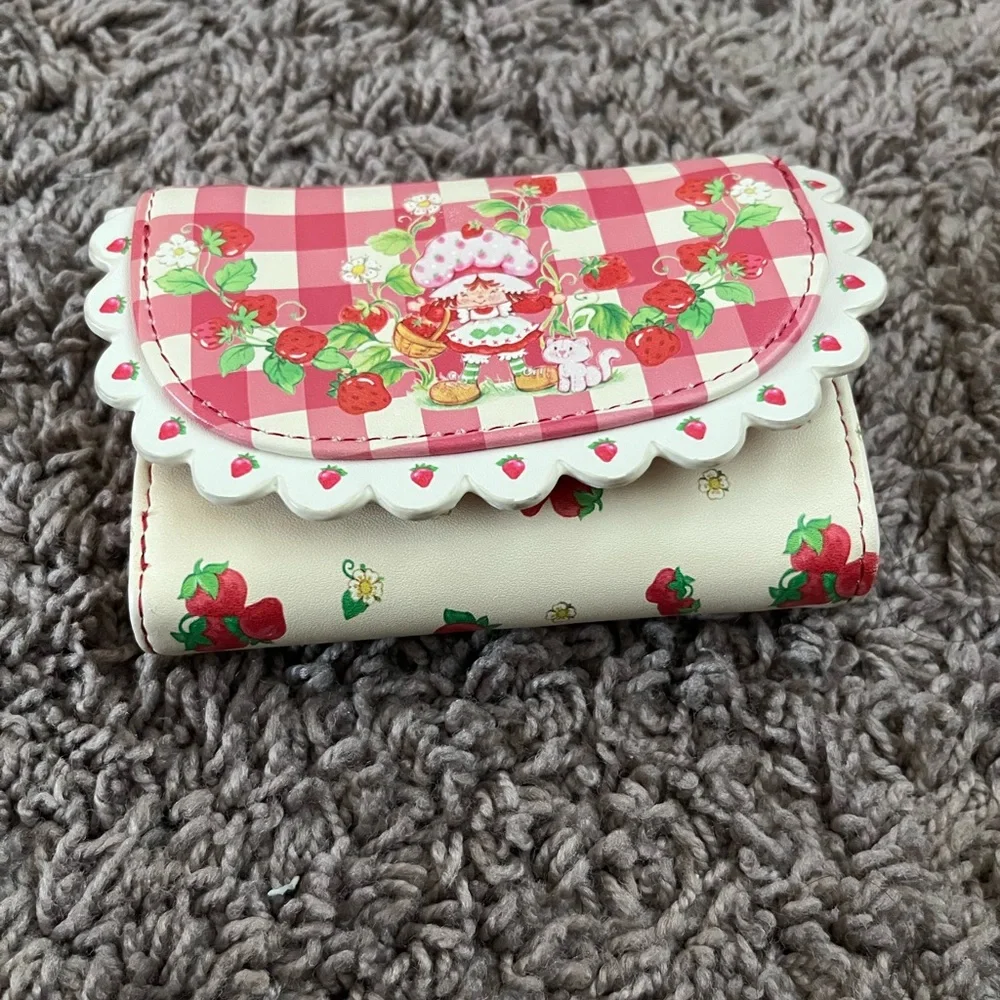 Box lunch Strawberry Shortcake Wallet - Picture 1 of 3